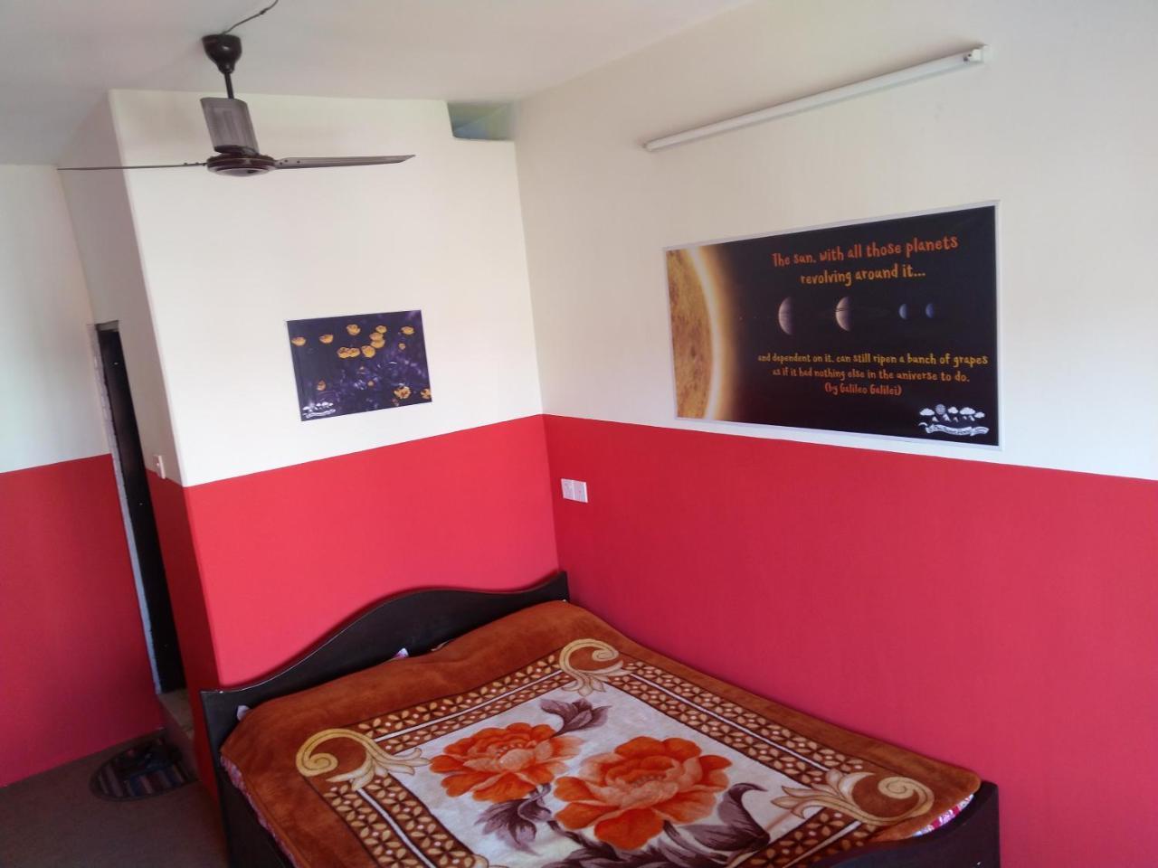 Hotel Om Sweet ॐ *